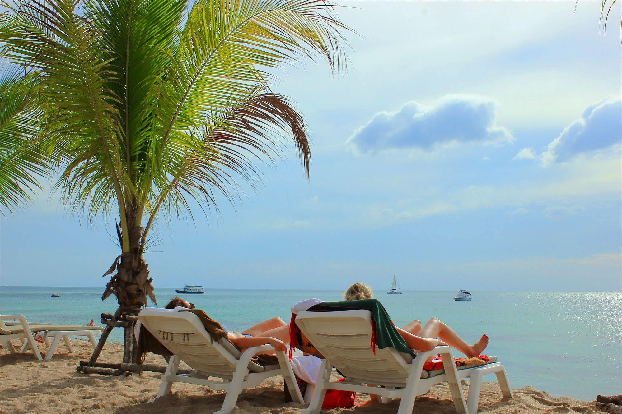 Peace Paradise Beach Ko Lanta Exterior foto
