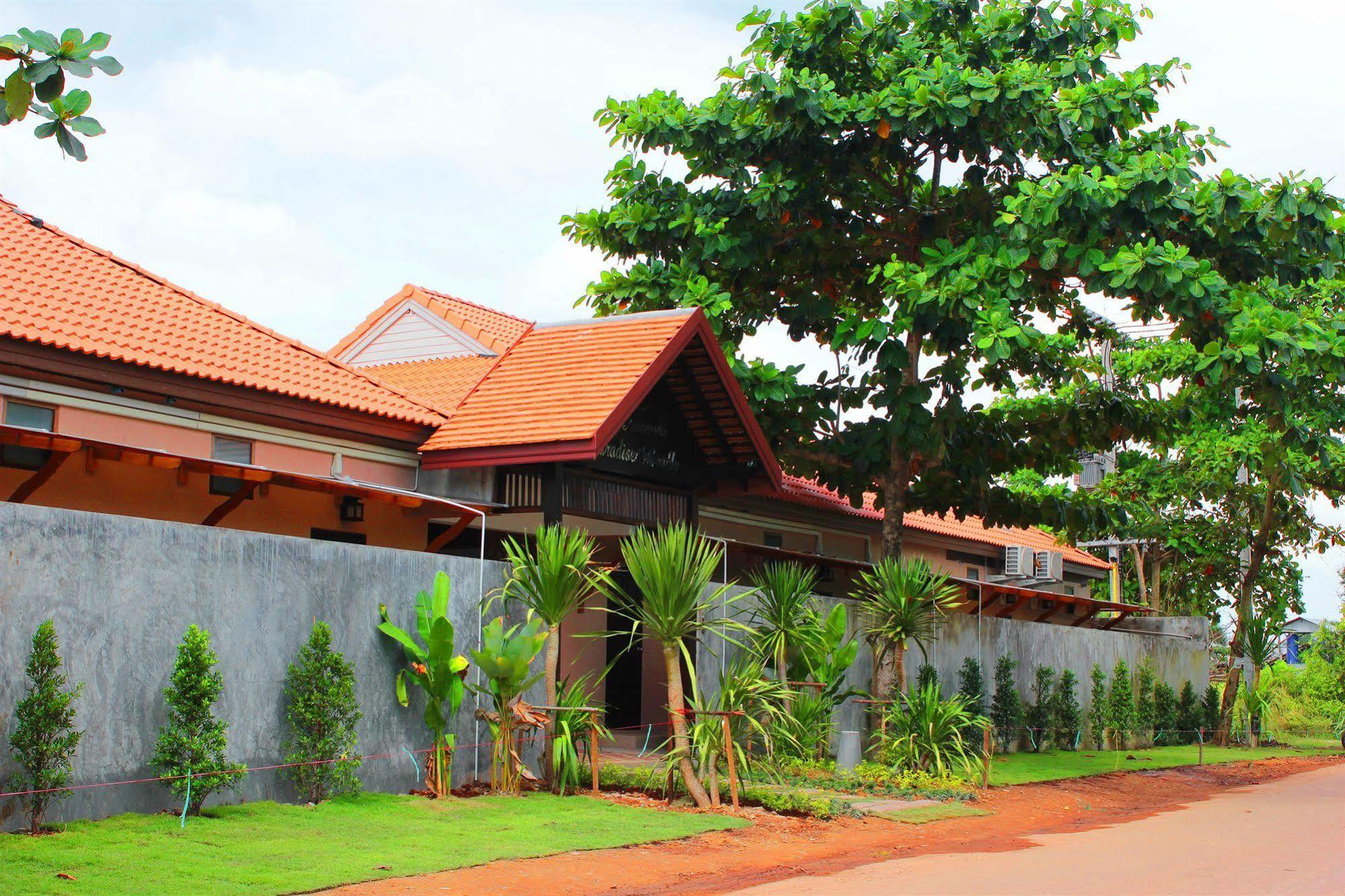 Peace Paradise Beach Ko Lanta Exterior foto